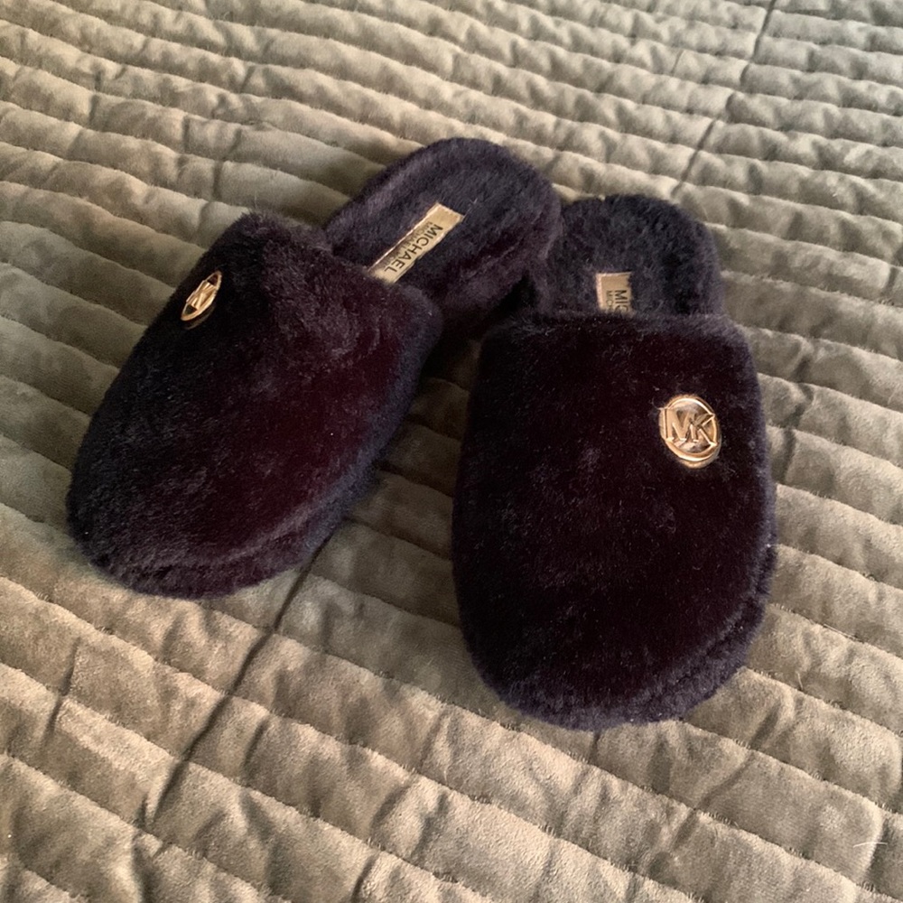 Black fuzzy Michael Kors slippers